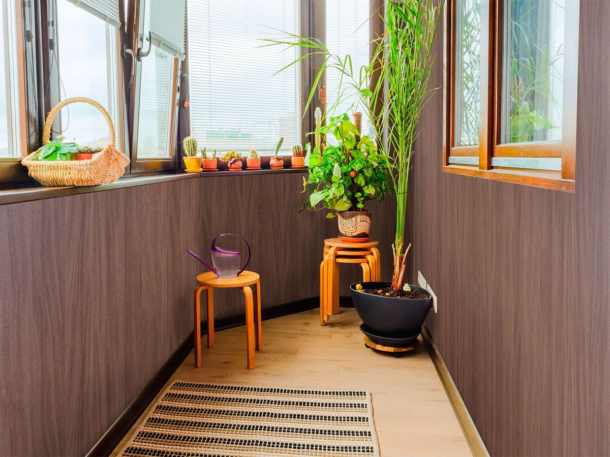 Балкон с ламинацией