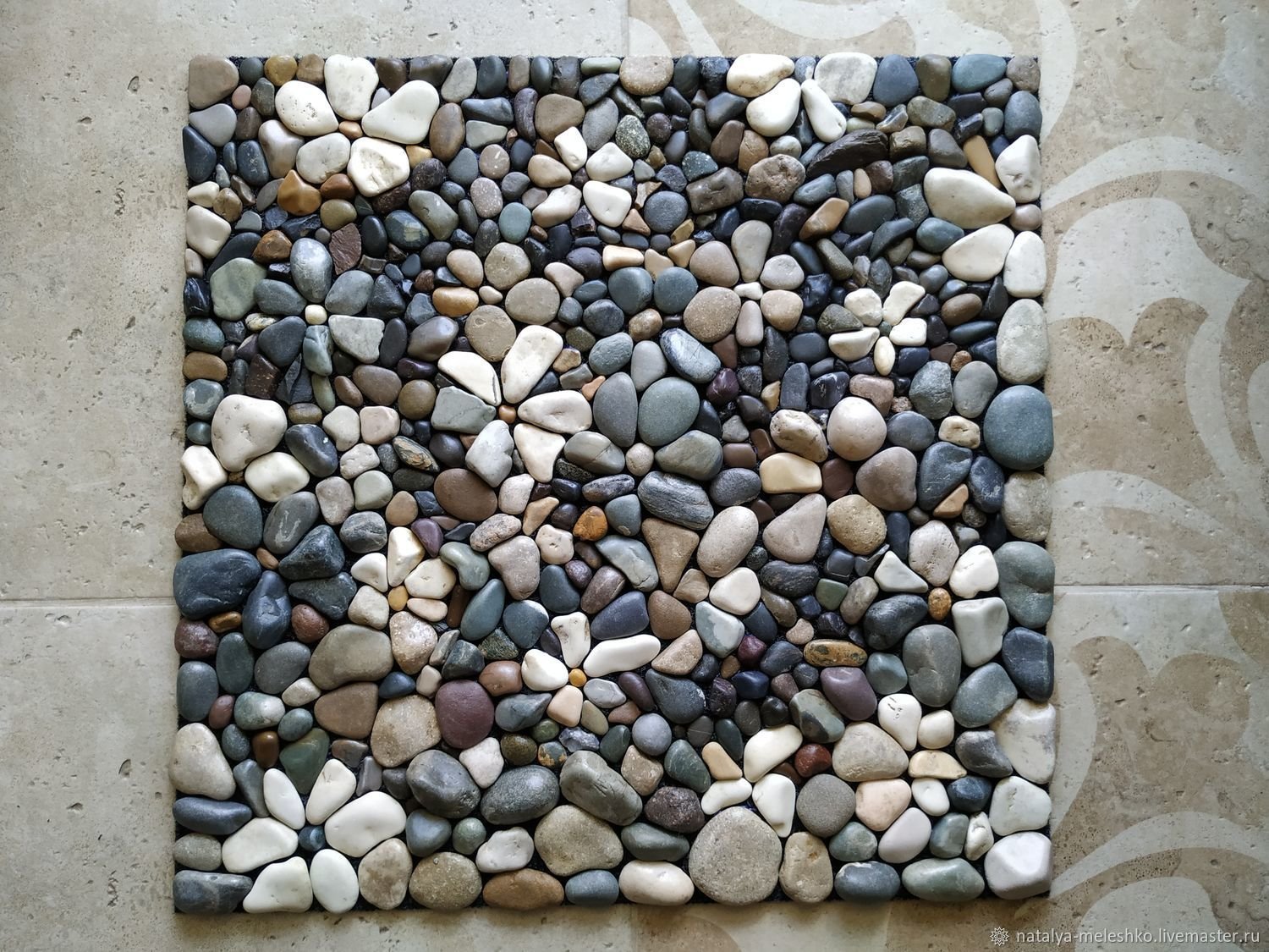 Мозаика из гальки. Мозаика каменная gh2001 мозаика каменная. Мозаика из морских камней. Мозаика из камешков.