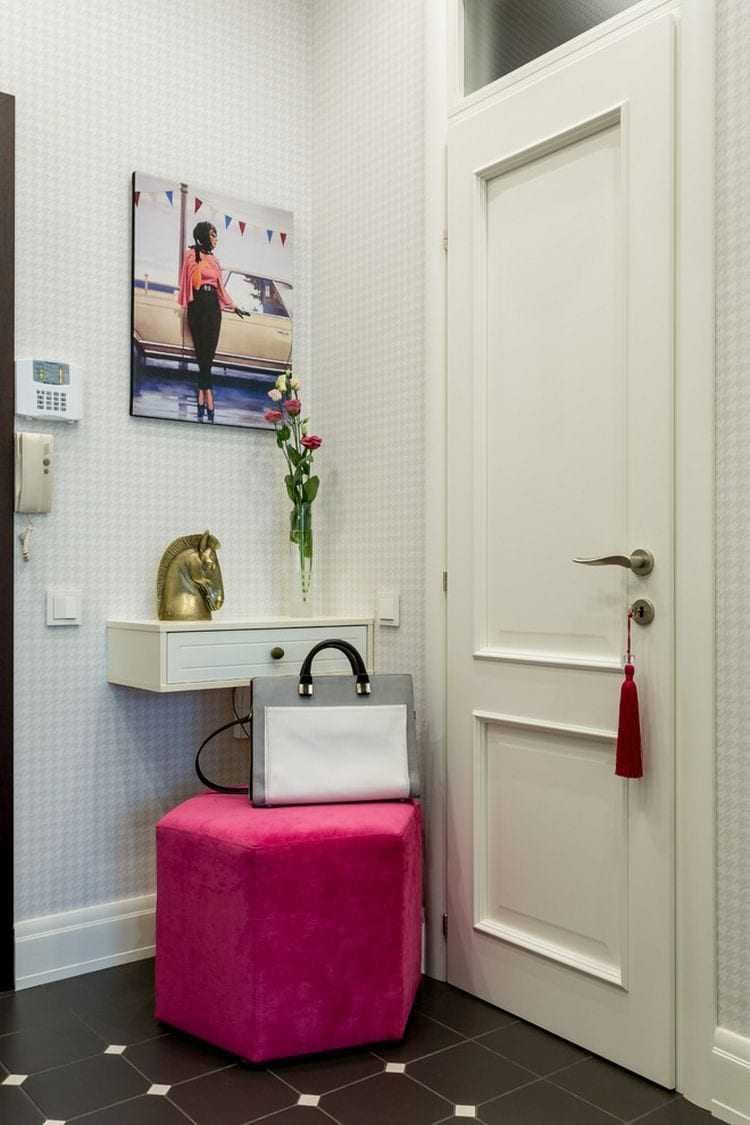 Панель каретная стяжка в прихожую с крючками