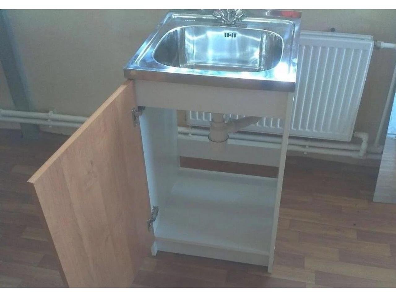 раковина со шкафом на кухню