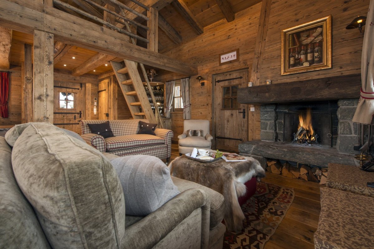 Предметы интерьера с рогами