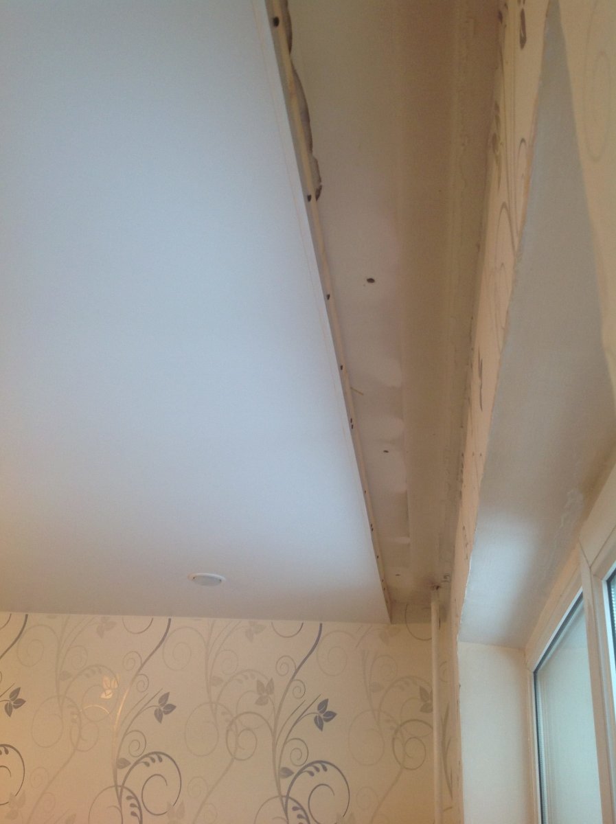 Ниша для карниза в натяжном потолке