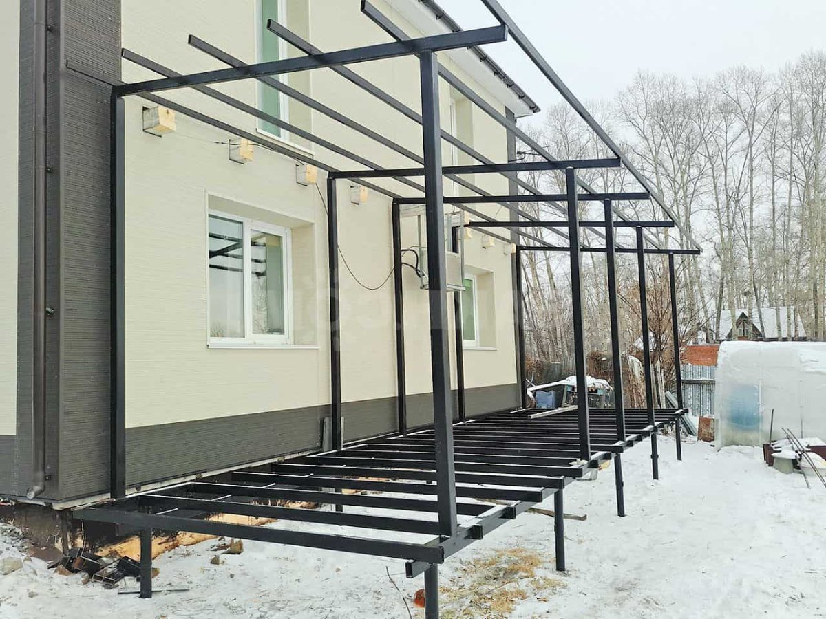 Терраса из металла