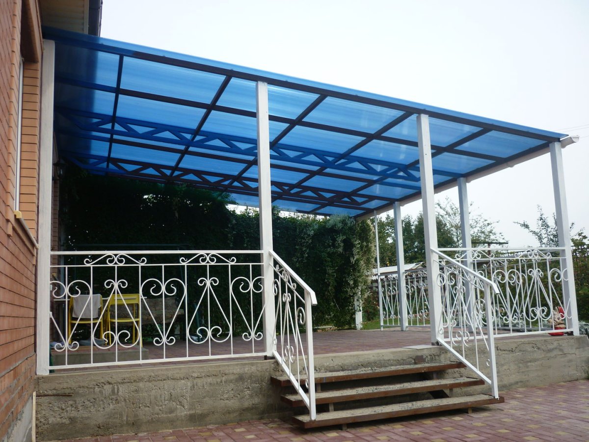 Навес из трубы 100х100