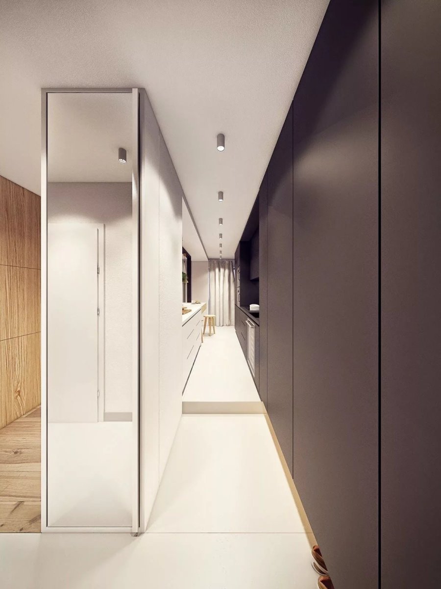 Зеркало в маленькой прихожей