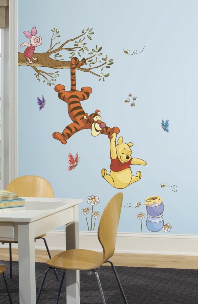 Роспись стен Винни пух