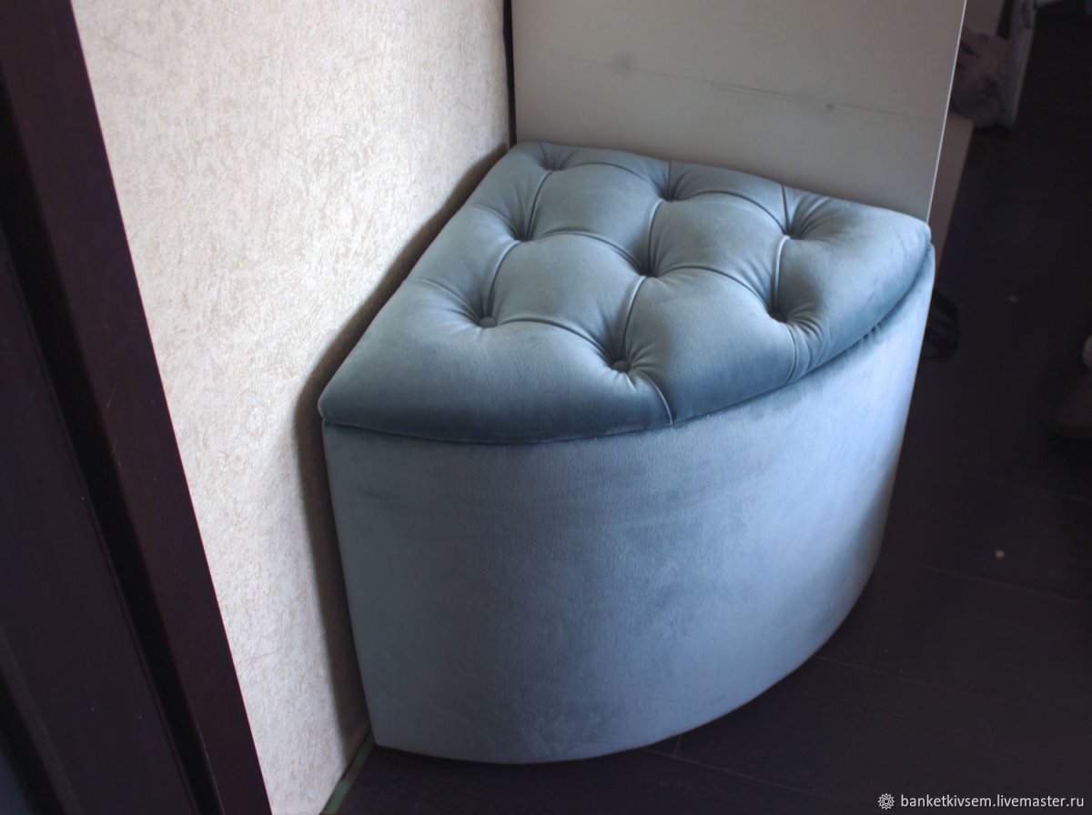 Кресло в интерьере