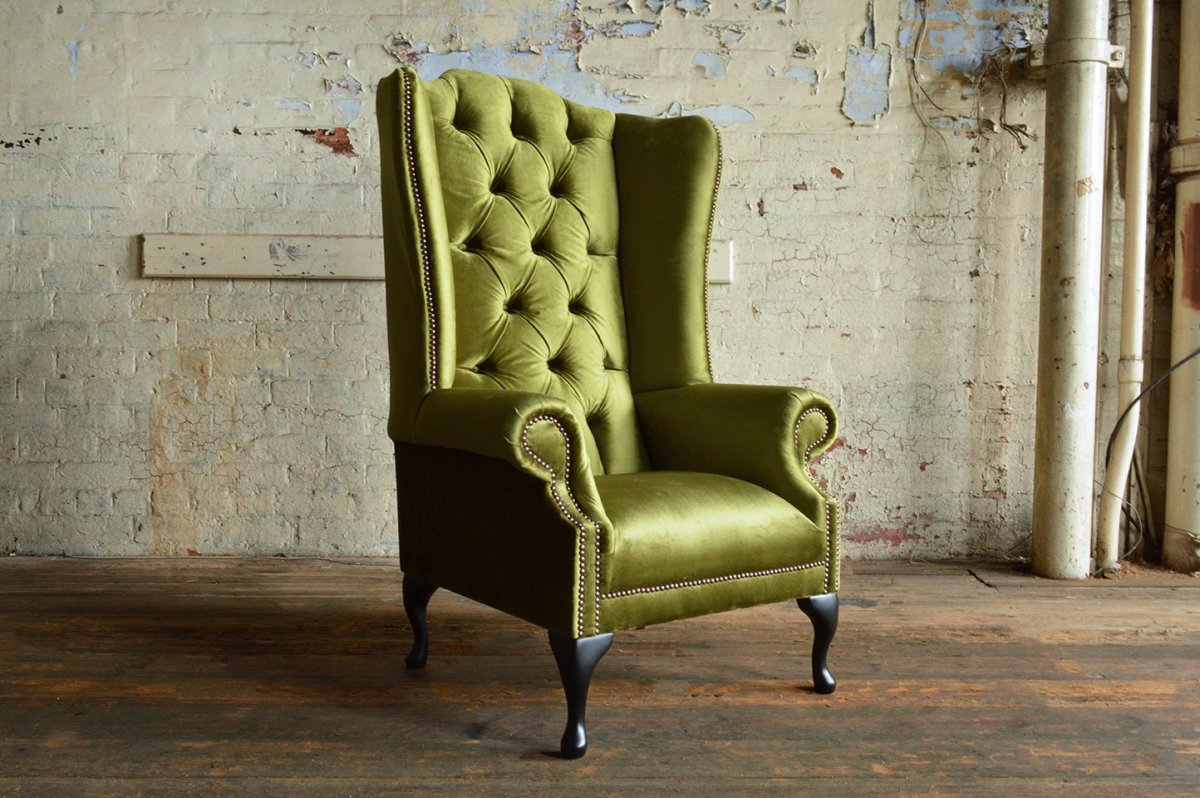 Кресло в коридор