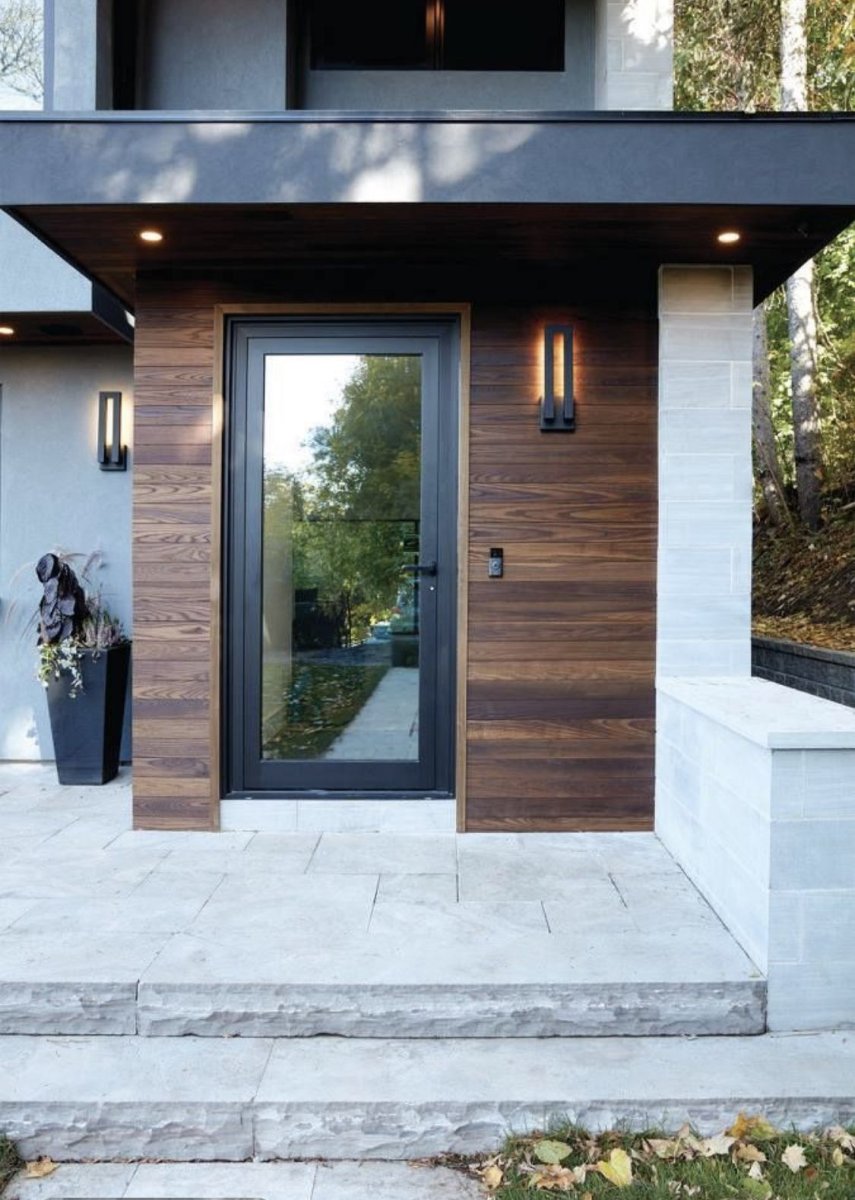 Домик с колоннами