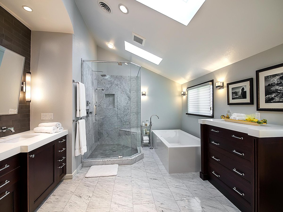 Ванна неправильной формы