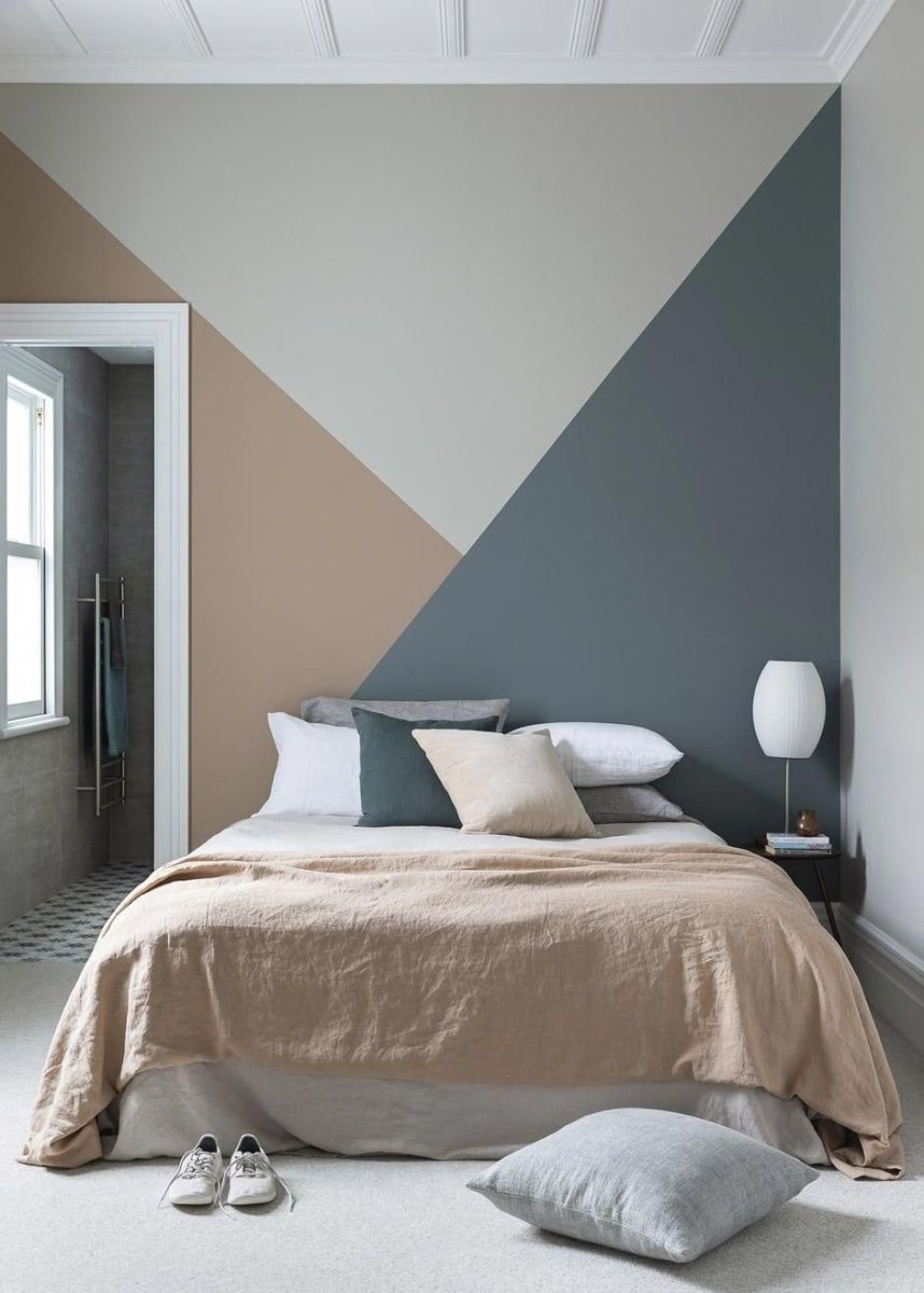Интерьер с покрашенными стенами в квартире (35 фото)