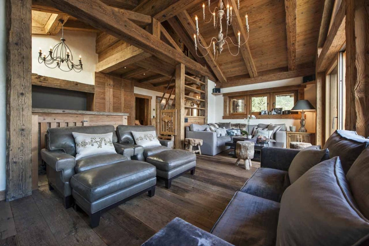 Люстра в гостиную Шале