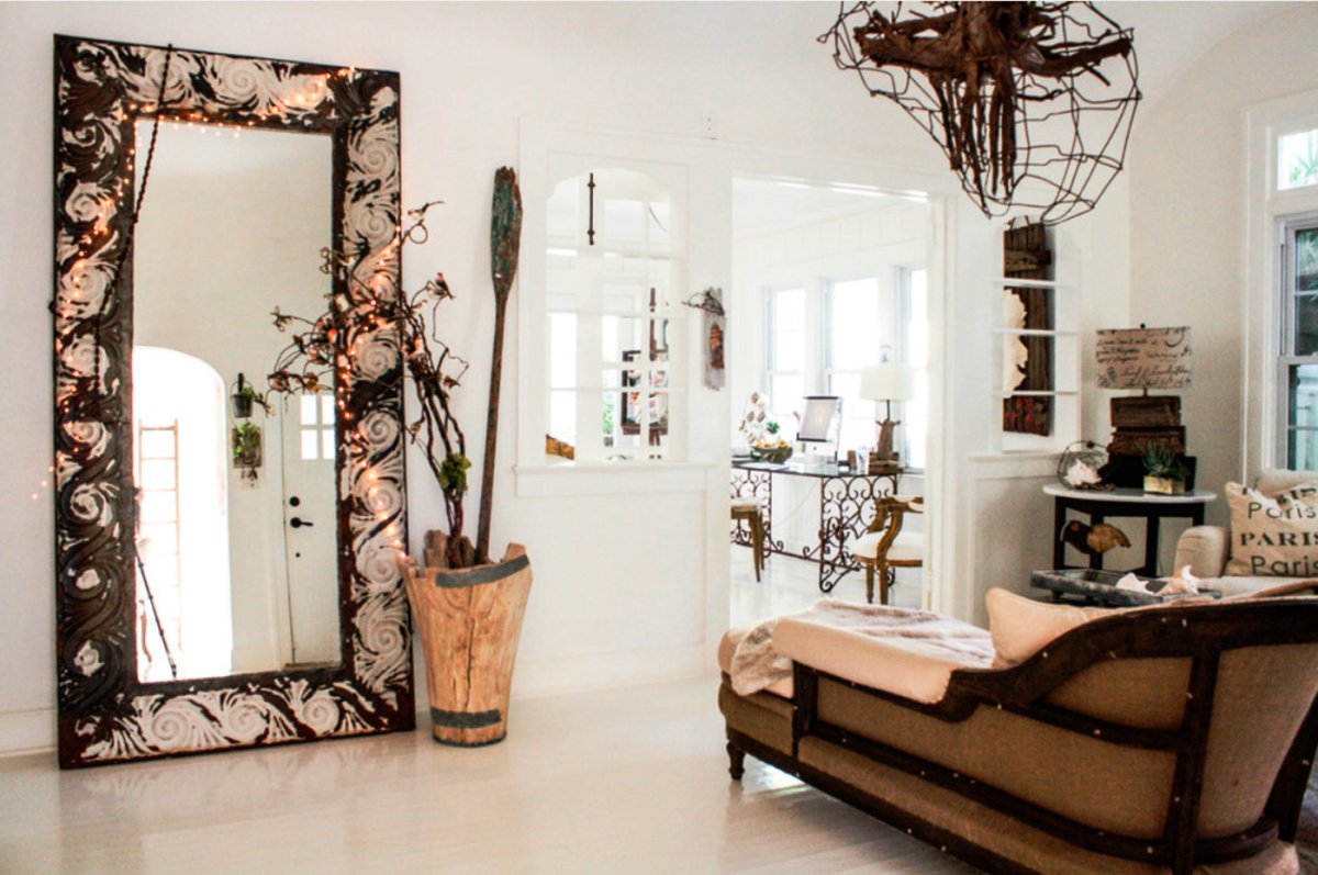 Зеркало с фацетом в интерьере