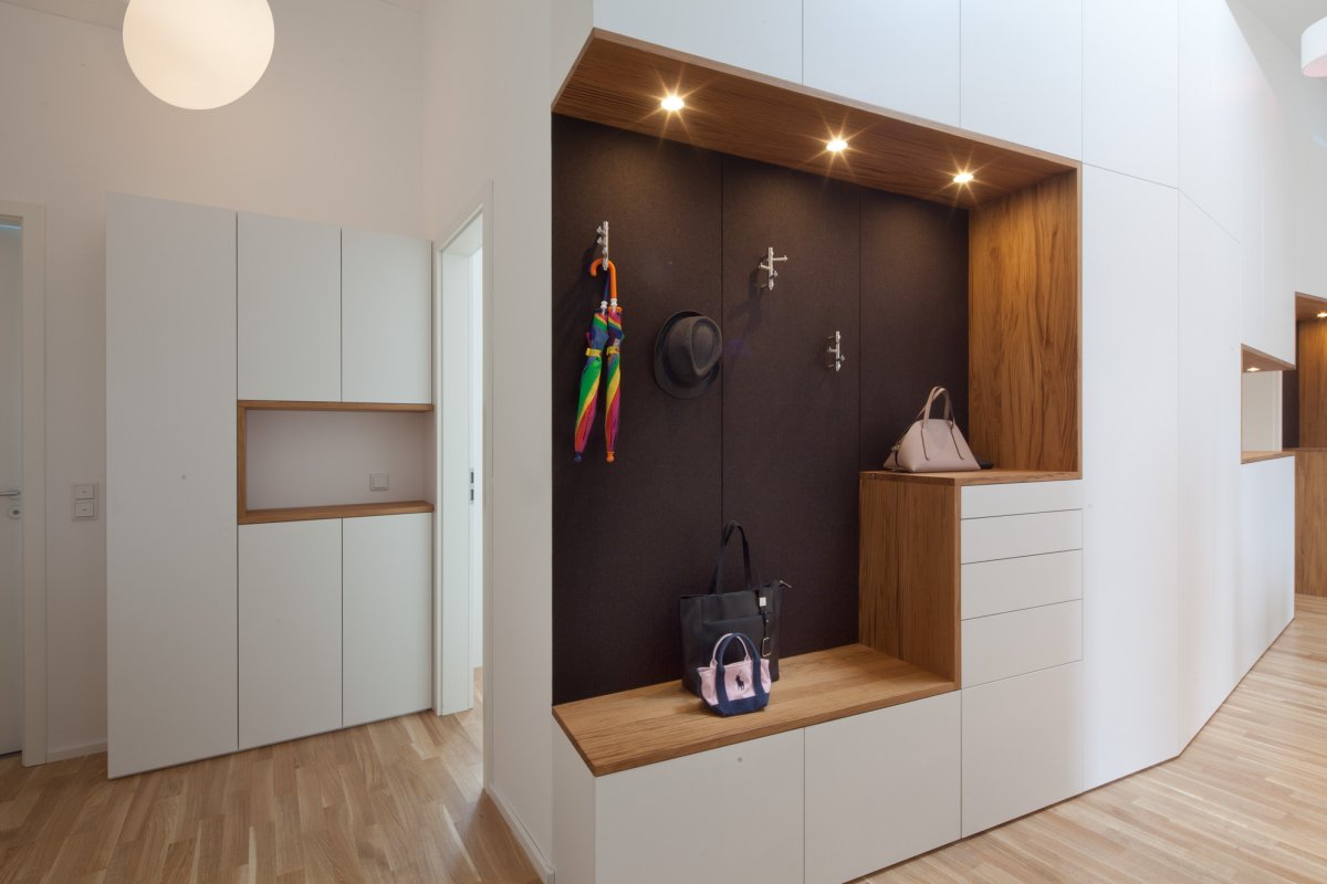 Прихожая в стиле Контемпорари