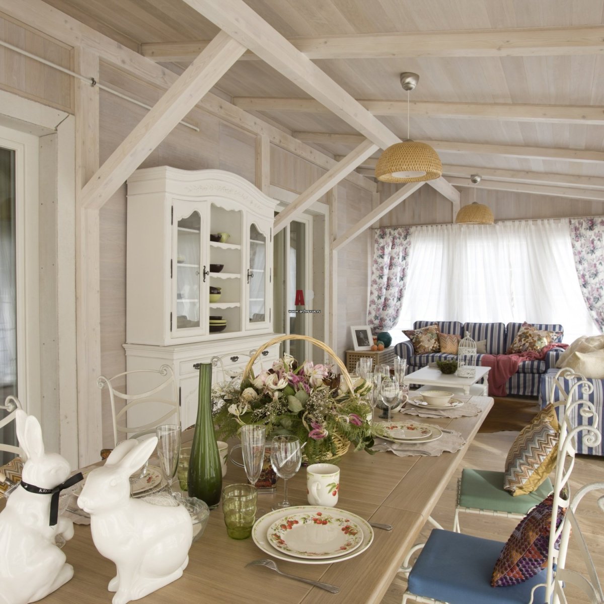 Интерьер беседки в стиле лофт