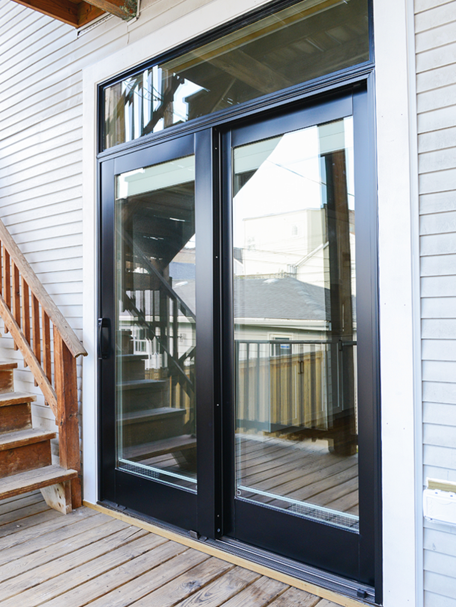 Дверь выход на террасу