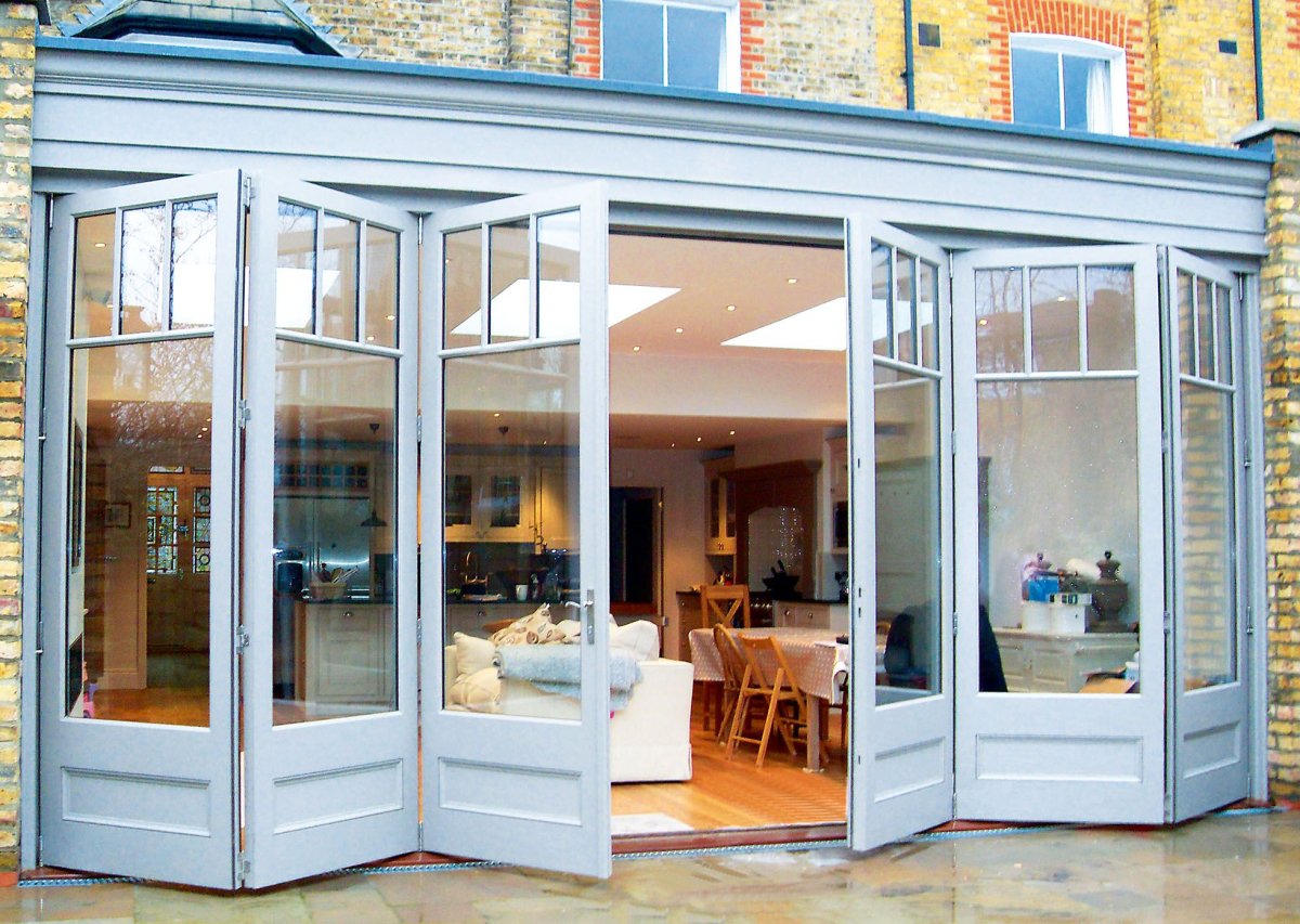 Французские двери гармошка