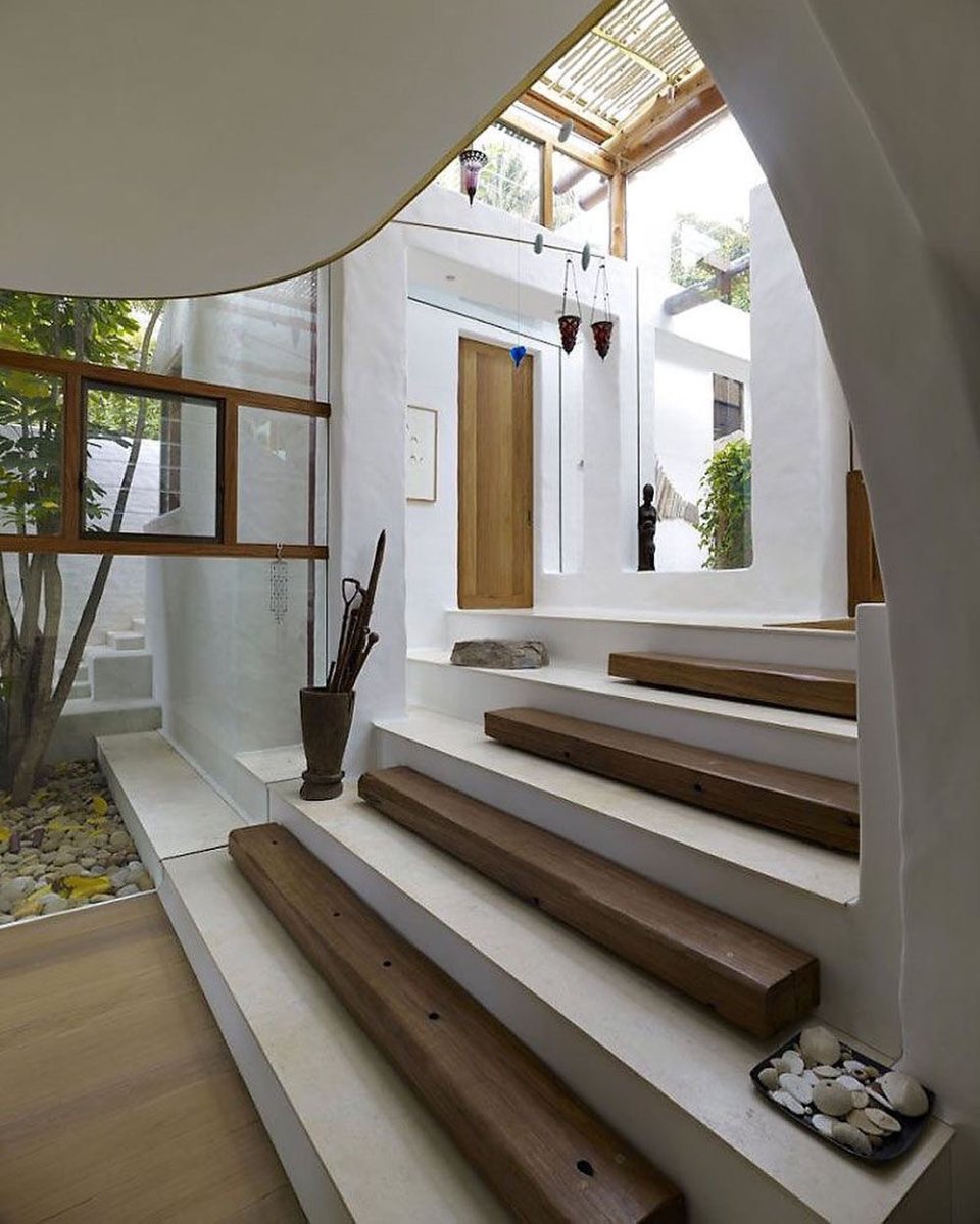 Крыльцо с террасой