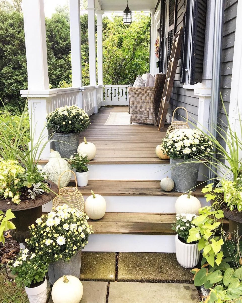 Застекленная прихожая в частном доме