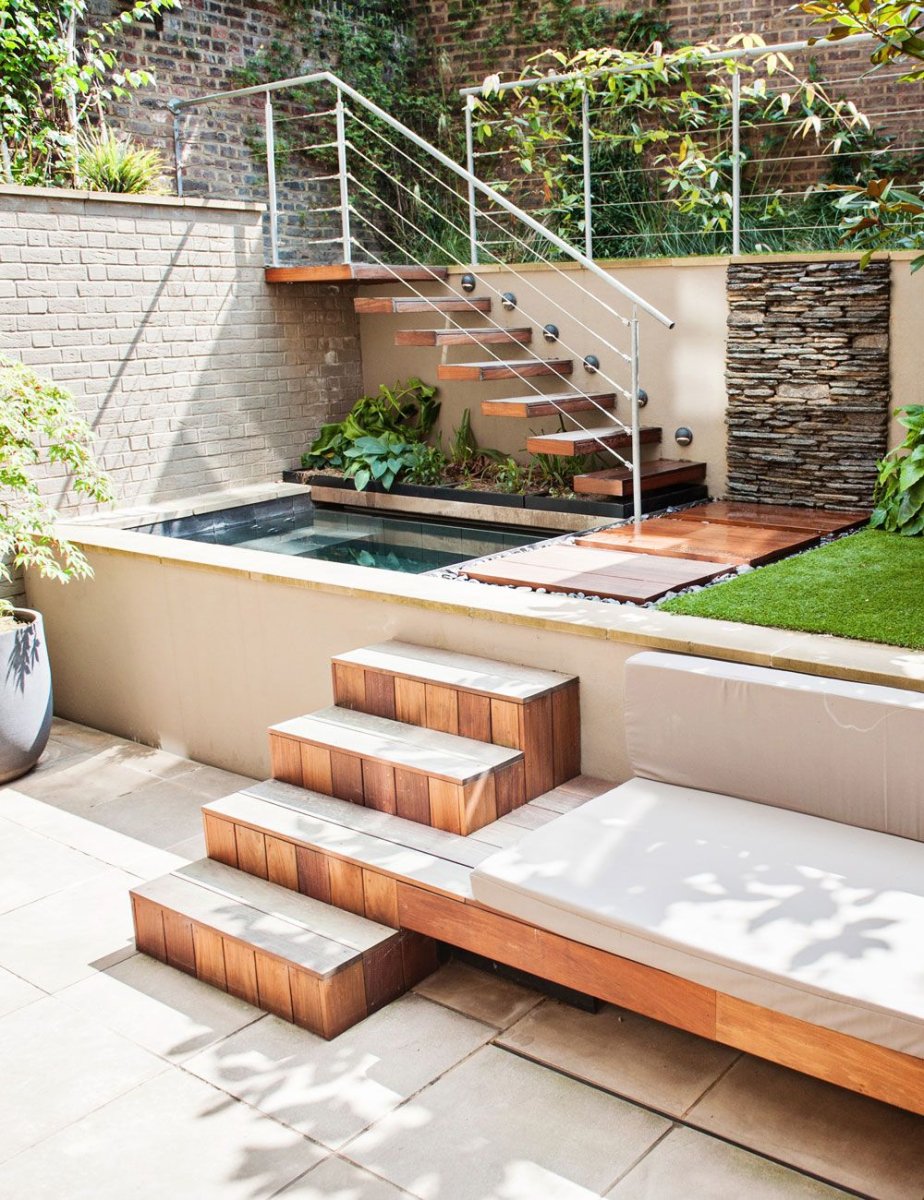 Веранда с колоннами