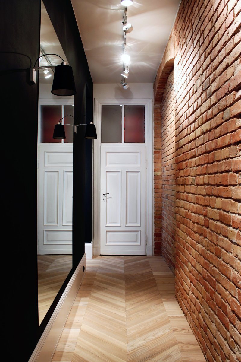 Интерьер коридора в частном доме