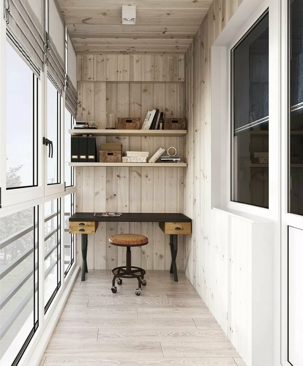 Балкон обшитый вагонкой