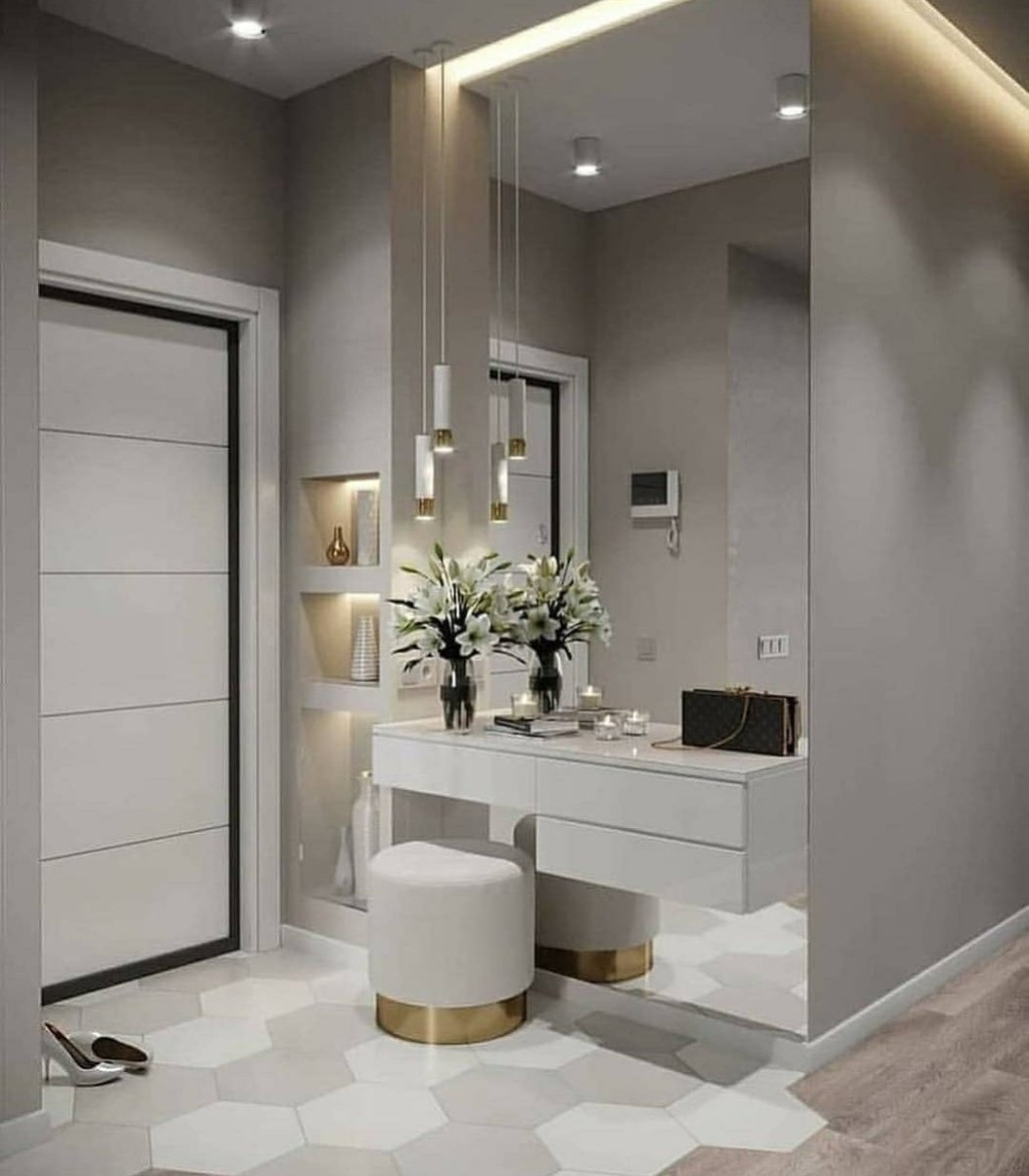 Зеркало в прихожую