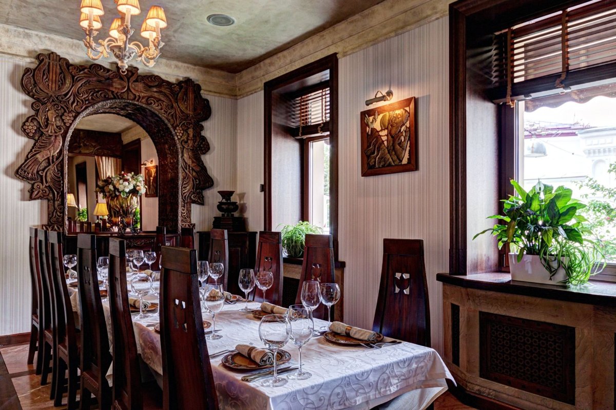 Армянский ресторан в Москве Гаянес