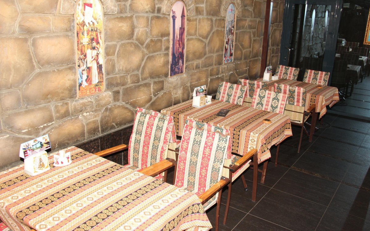 Столовая в марокканском стиле