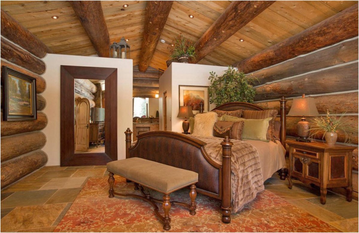 Интерьер потолков в деревянном доме