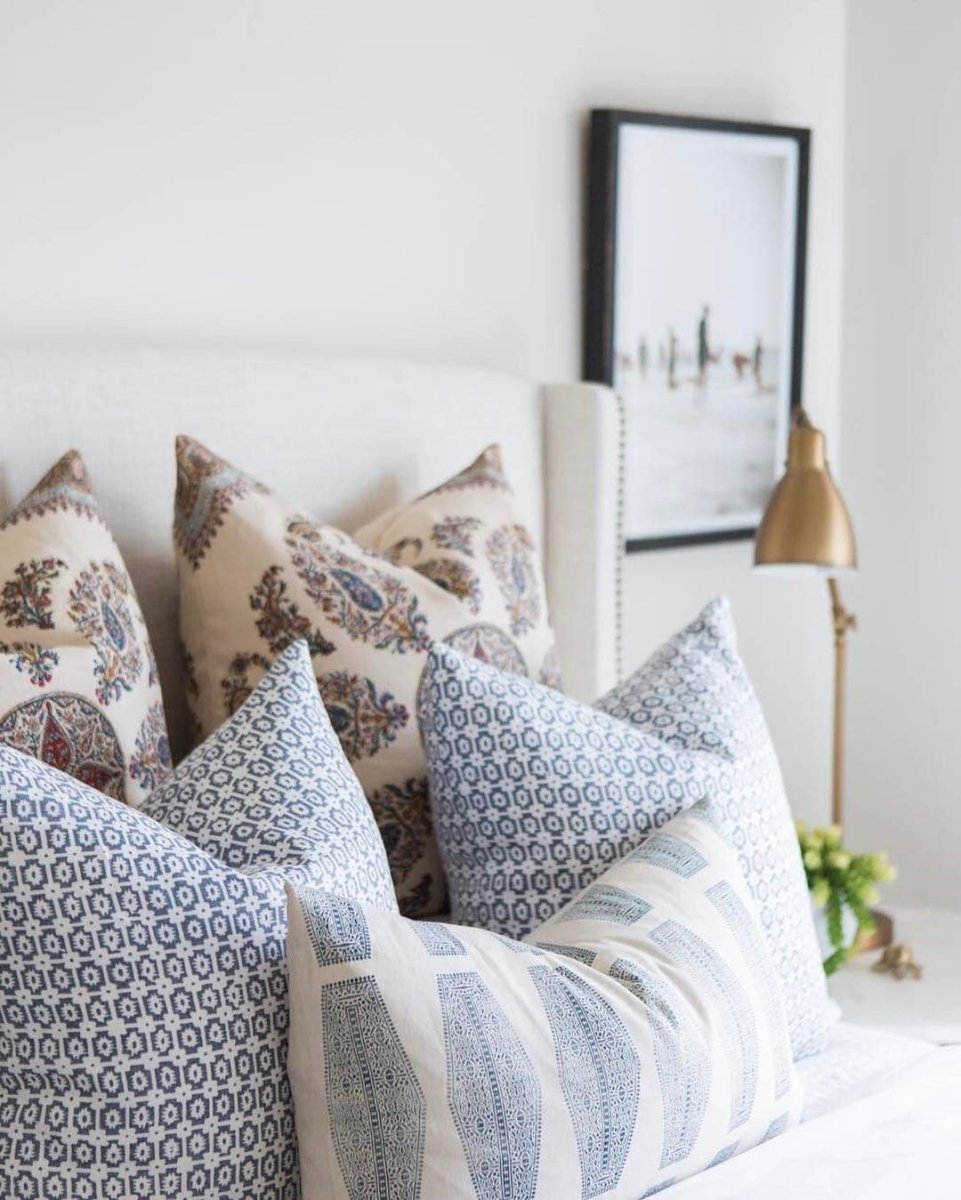 Подушки в интерьере