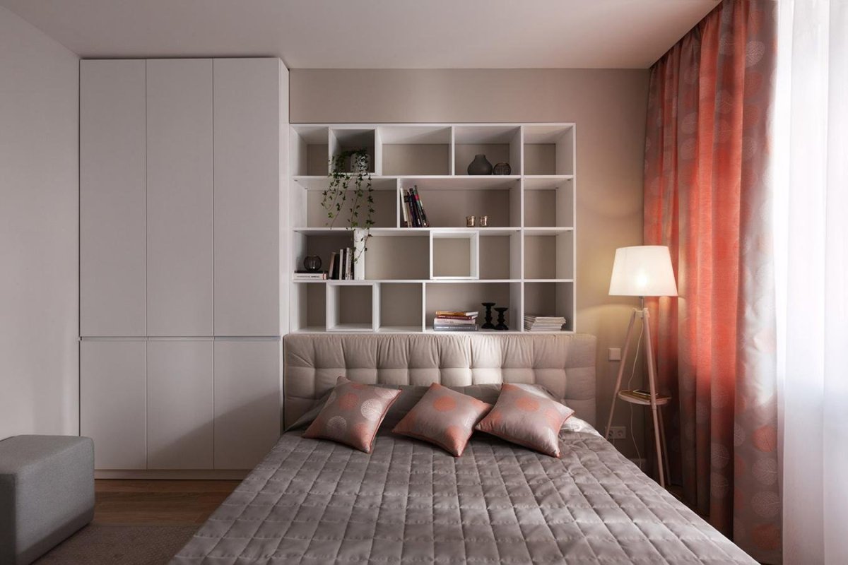 Спальня с полками