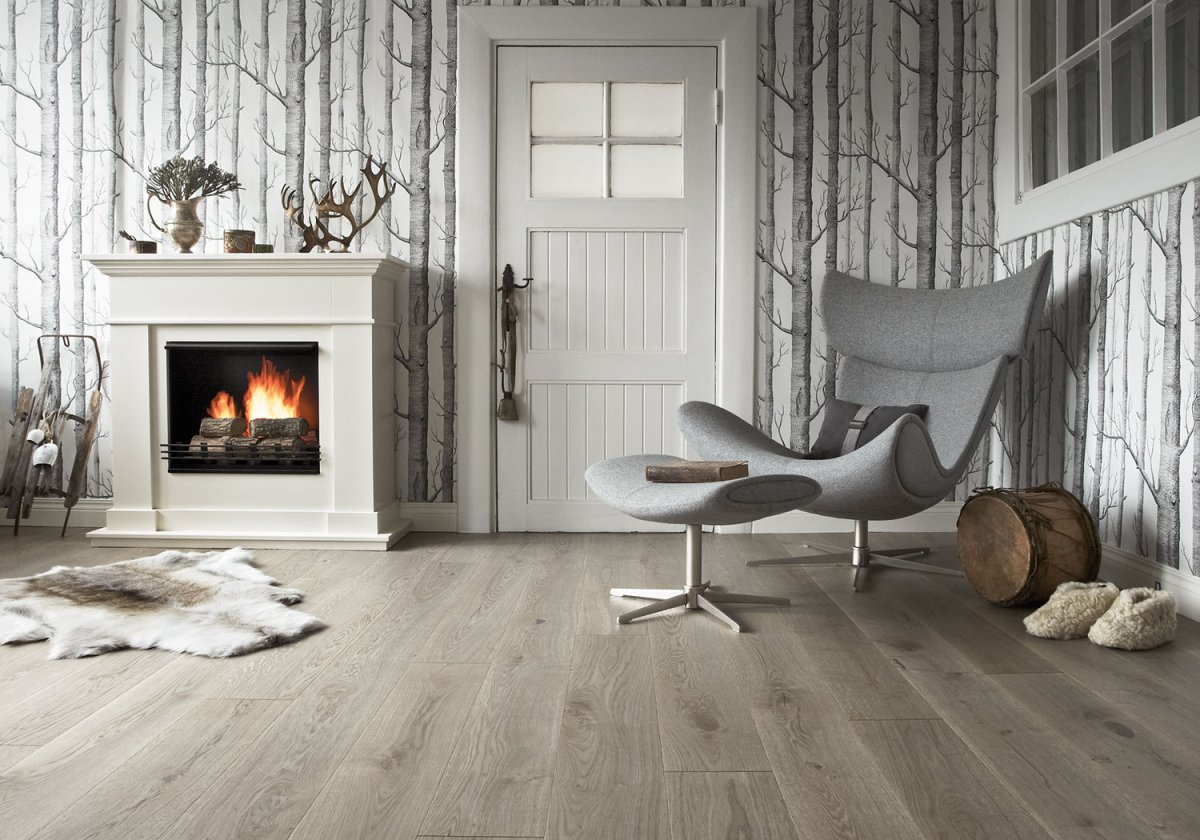 Паркетная доска серая