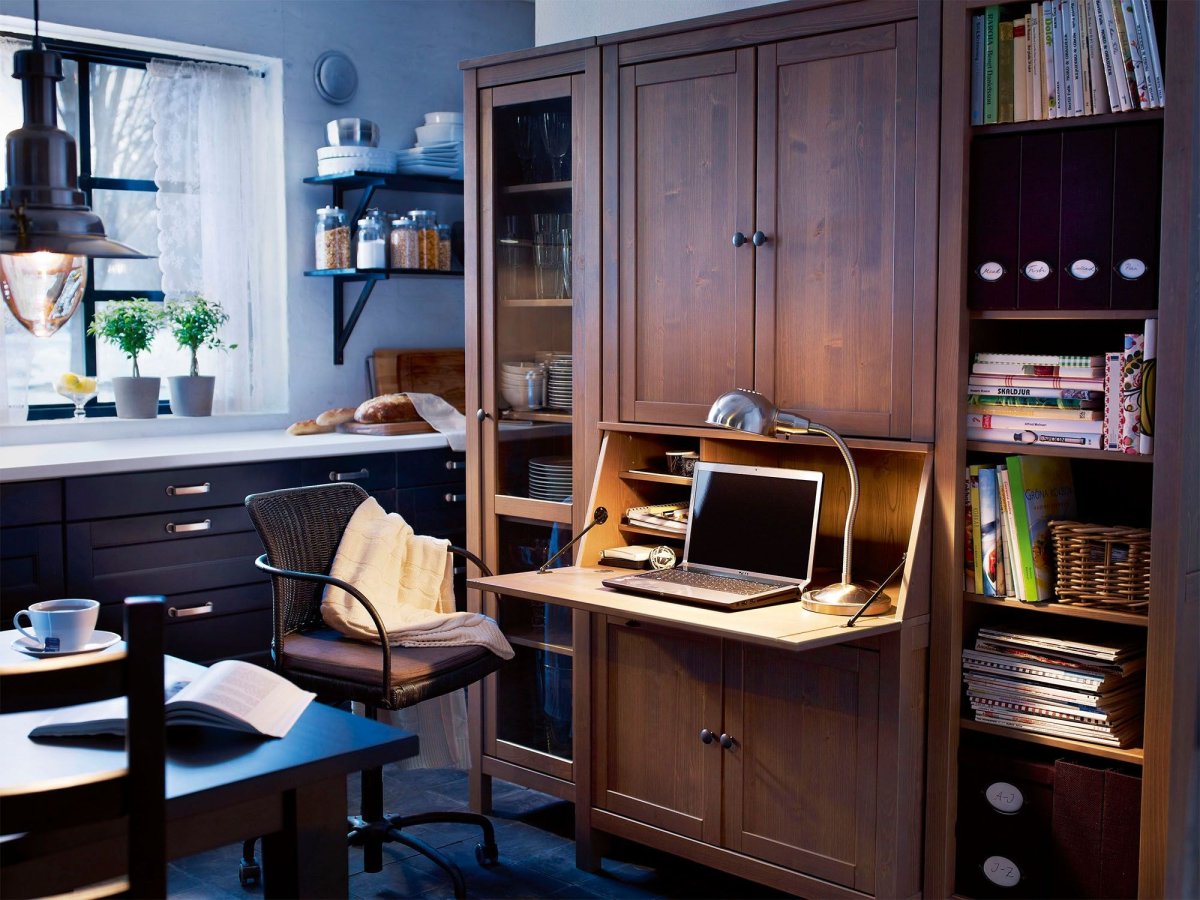 Country Corner секретер