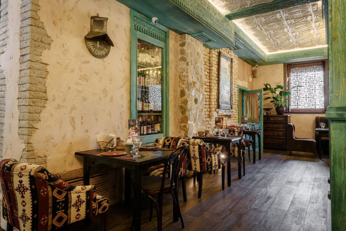 Интерьер ресторана грузинской кухни