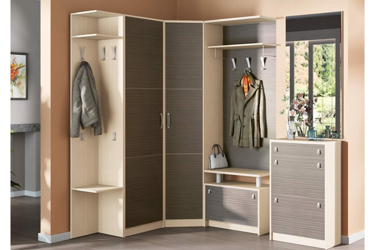 Шкаф в прихожую с зеркалом