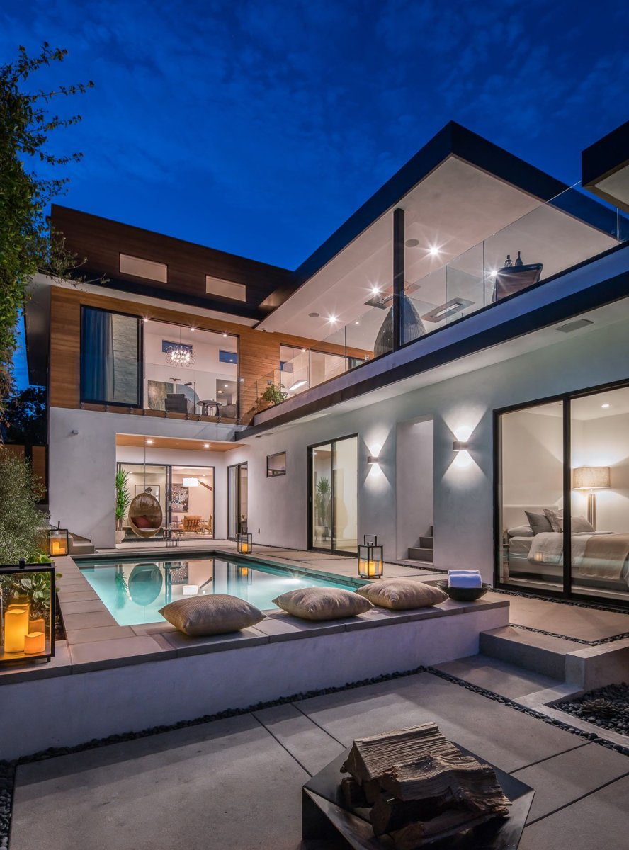 Богатый дом