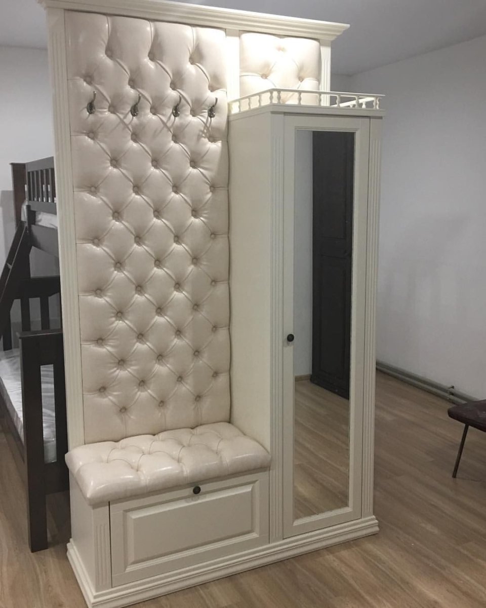 Шкаф "Честер 1800" с каретной стяжкой