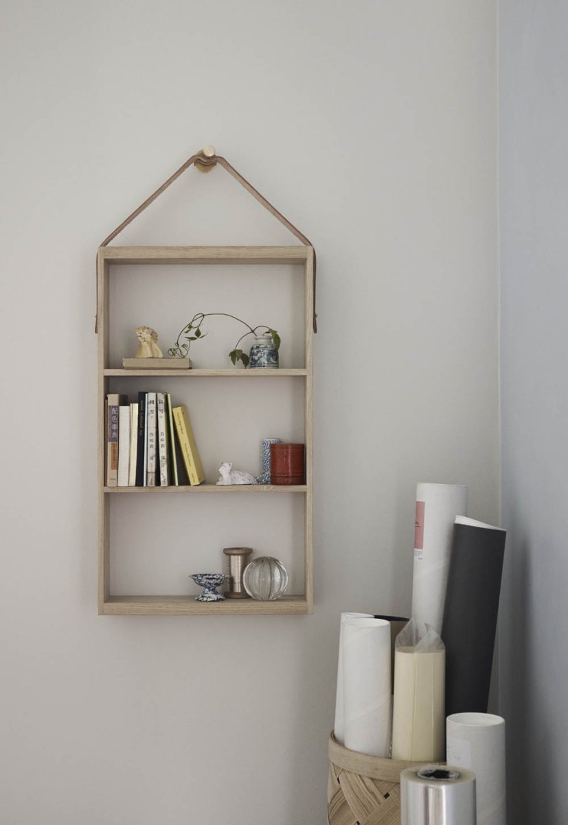 Полки от пола до потолка