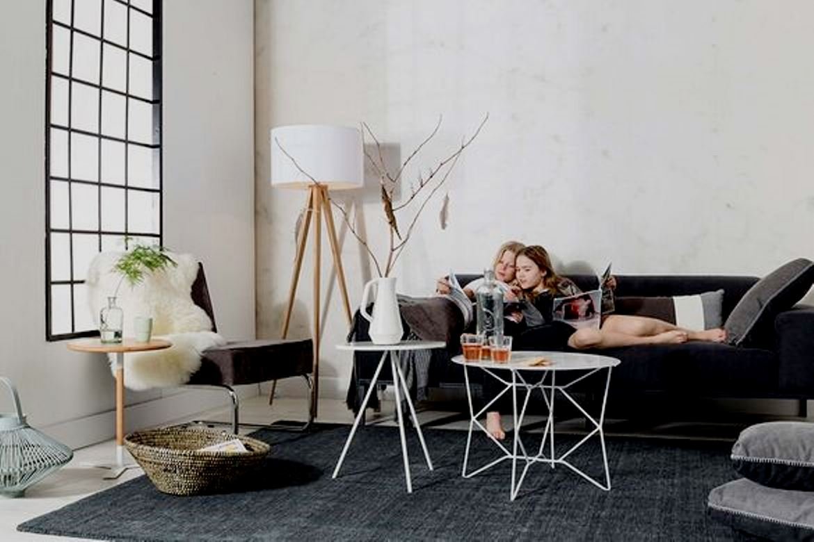 Лампа напольная Tripod Wood, белая