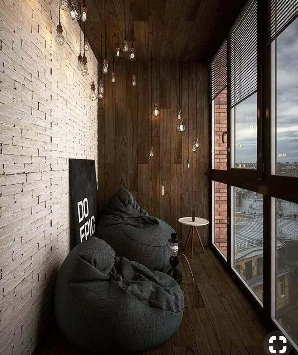 Подвесное кресло на лоджии