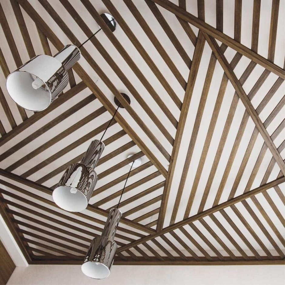 Декор из реек на стену