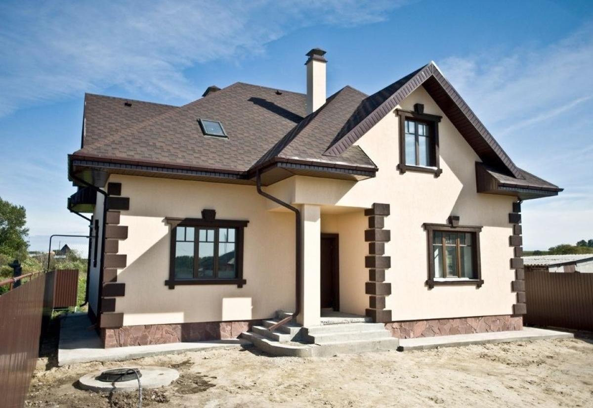 Дизайн фасада дома: основные стили и популярные материалы