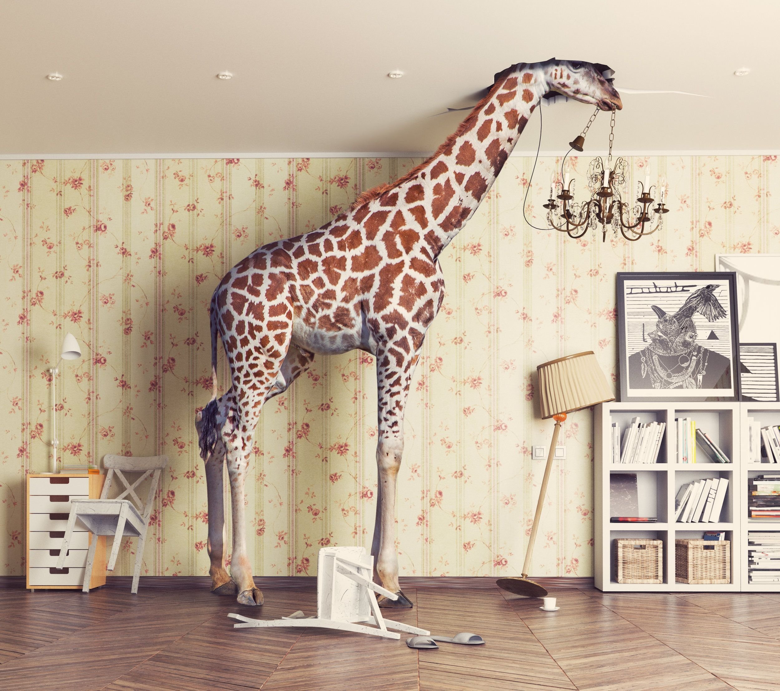 Жираф в интерьере квартиры