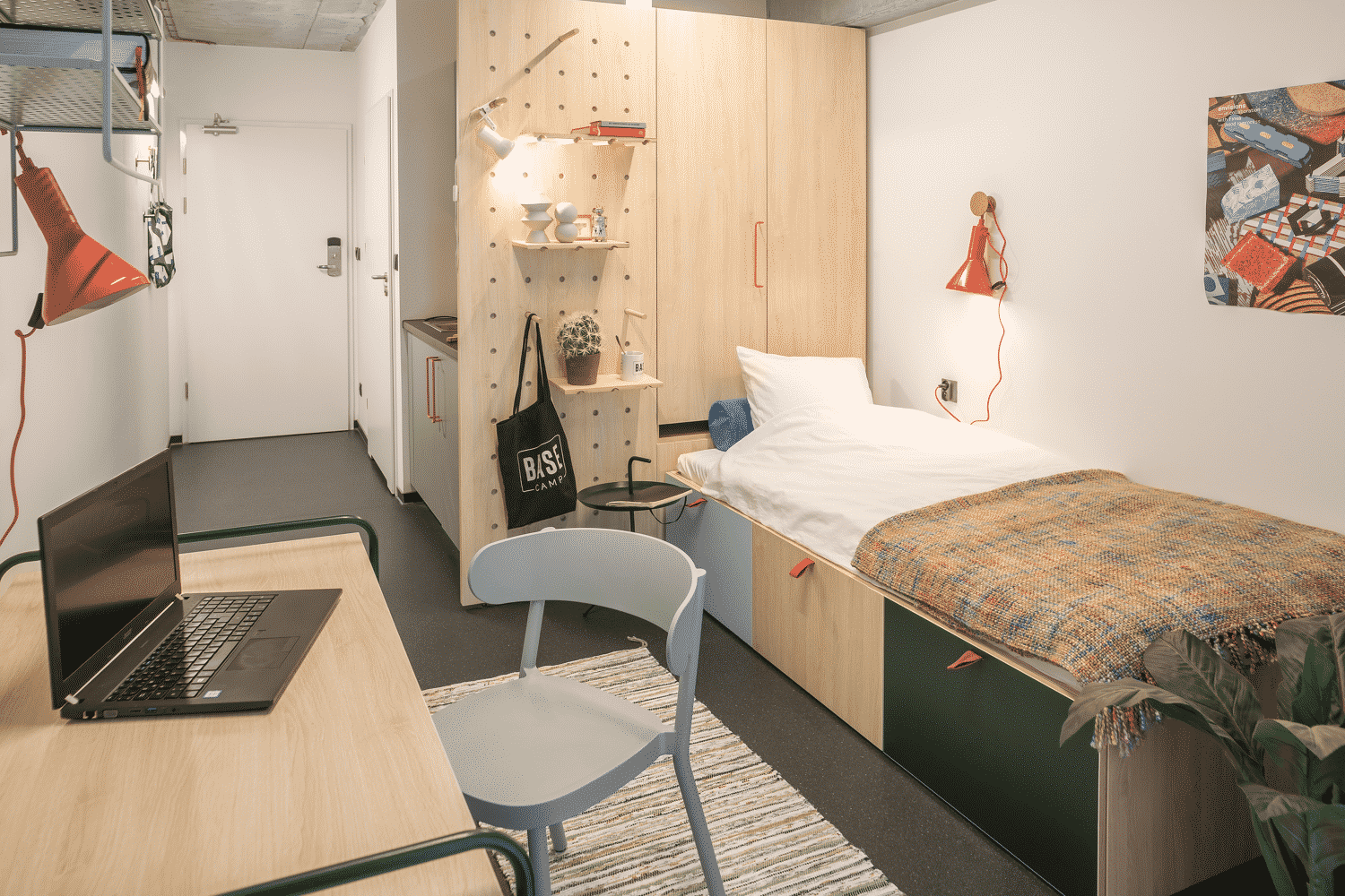 20 восхитительных идей по созданию неповторимого оформления комнаты в общежитии