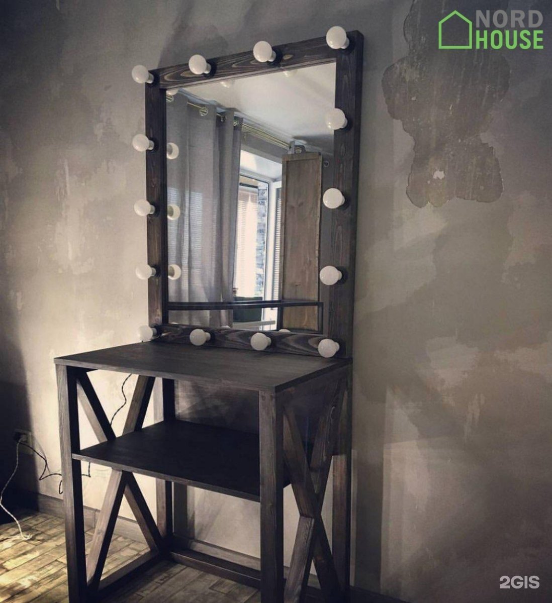 Мебель лофт гримерный стол