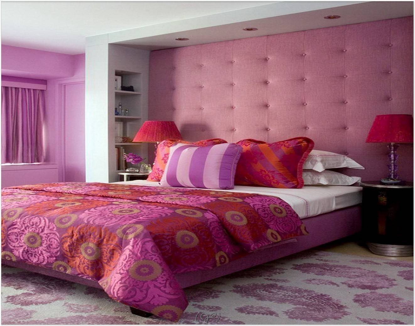 Спальня в розовых тонах. Спальня в розовом цвете. Розовый цвет в интерьере спальни. Яркая спальня.