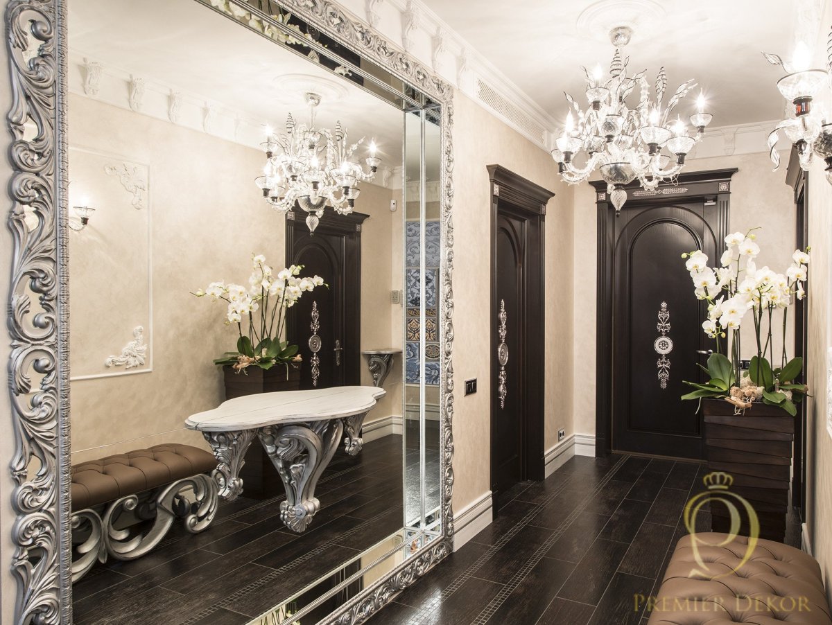 Красивые зеркала в прихожую в современном стиле