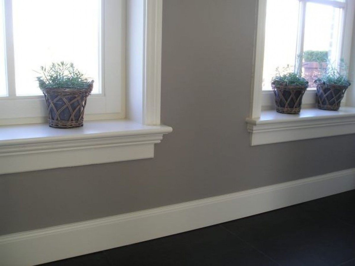 Обрамление подоконника