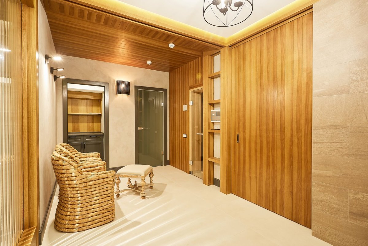 Отделка планкен лиственница интерьер